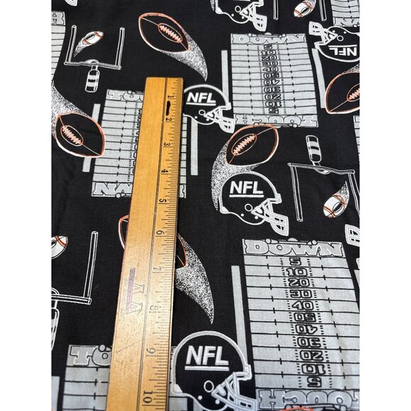 NFL Football-Themed Cotton Fabric Black with Helmets & Yard Lines 1/2 yard x 58" - Picture 3 of 4